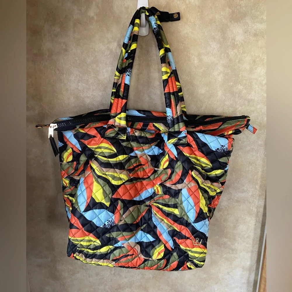 Oliver Thomas Wing Woman Large Tote Colorful Camo Quilted Tote Bag Weekender - Picture 2 of 8